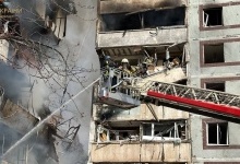 Від удару по багатоповерхівках у Запоріжжі постраждали 32 людини