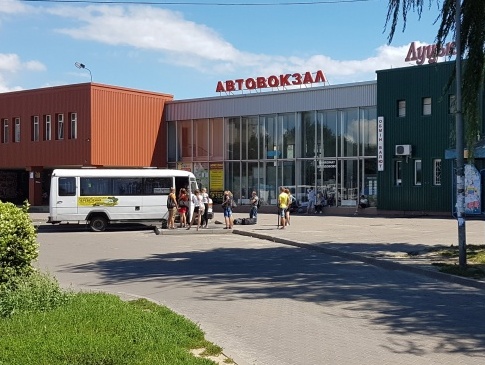 У Луцьку перевізники конфліктують з місцевою автостанцією