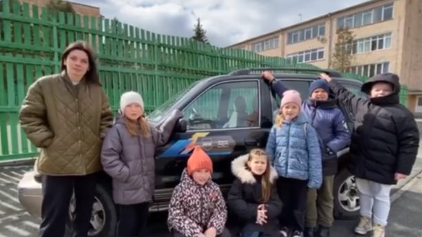 У Луцьку школярі зібрали кошти на авто для ЗСУ