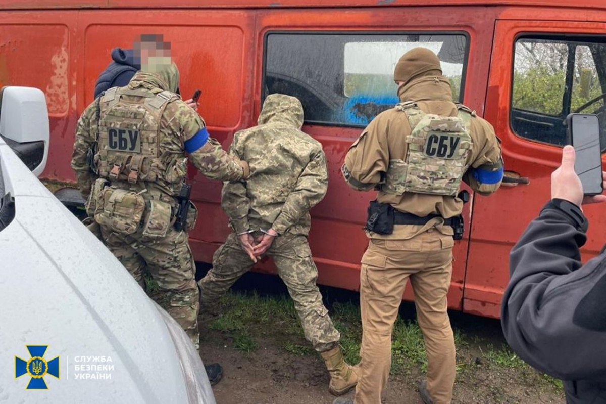 СБУ затримала солдата-строковика, який шпигував для РФ