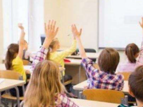 В Україні хочуть перейти на 12-річну систему навчання у школах