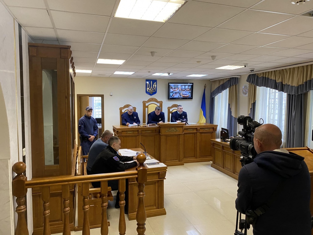 Волинян просять підтримати у суді патрульного, який зупинив п’яного прокурора