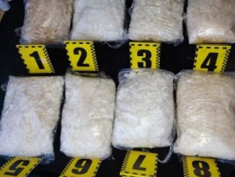 У Луцькому районі в BMW знайшли понад 8 кілограмів наркотиків