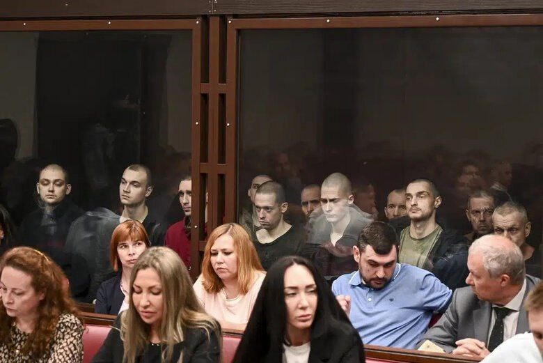 У Росії влаштували судилище над азовцями