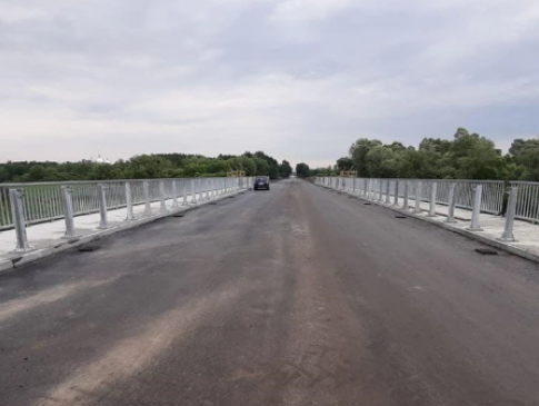 Міст на трасі «Луцьк-Львів» знову перекрили