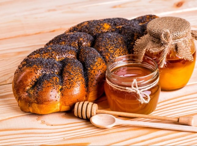 Яблучний, медовий, горіховий: коли в Україні святкують Спаса