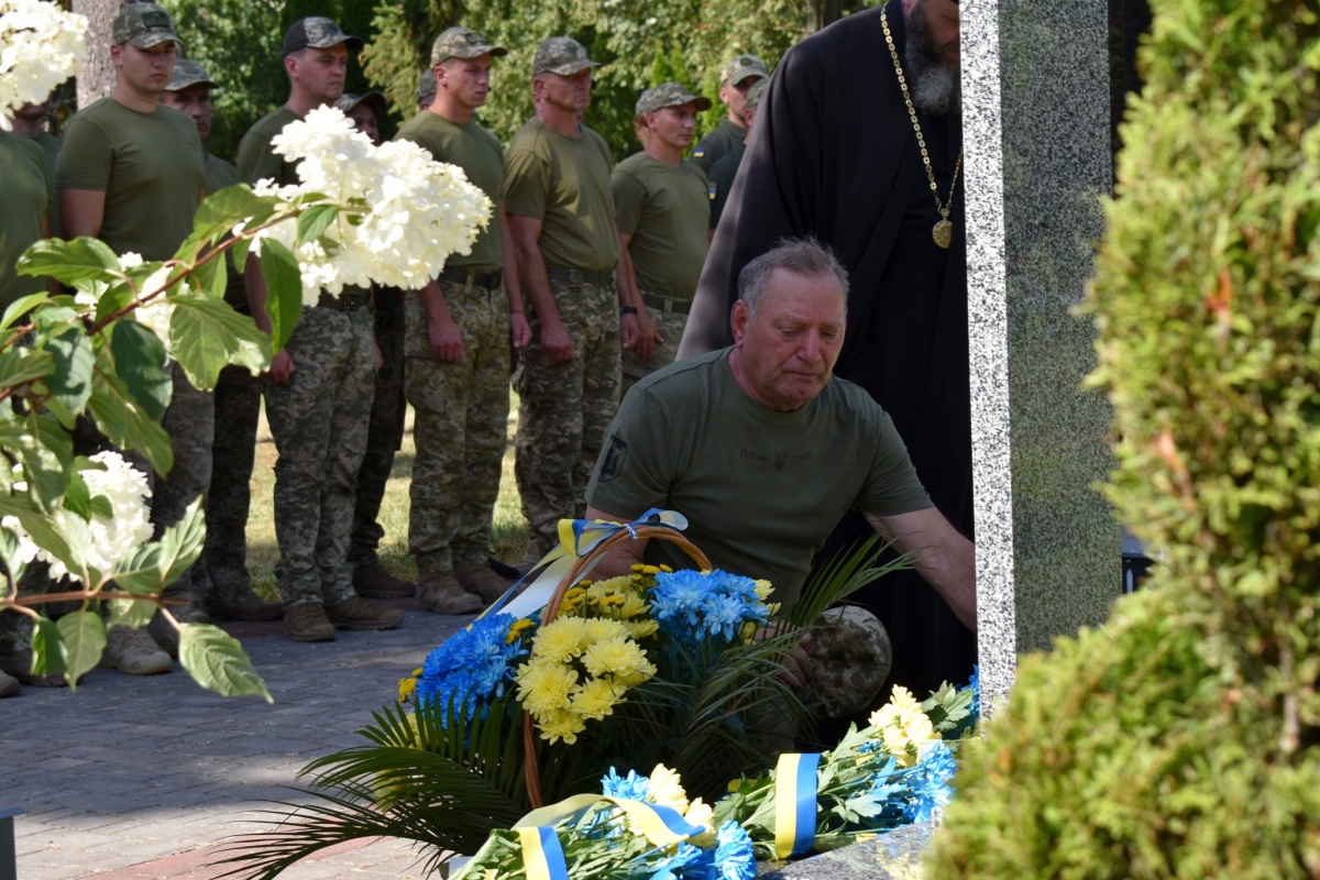 У Луцьку відкрили пам’ятний знак прикордонникам, які загинули за незалежність України