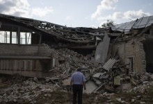 Ракетний удар по Харкову: з-під завалів дістали тіло 10-тирічної  дитини