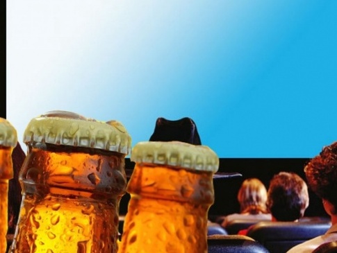 «Горілку та ром – за бюджетні кошти», - скандал із міцним алкоголем в кінотеатрах Києва