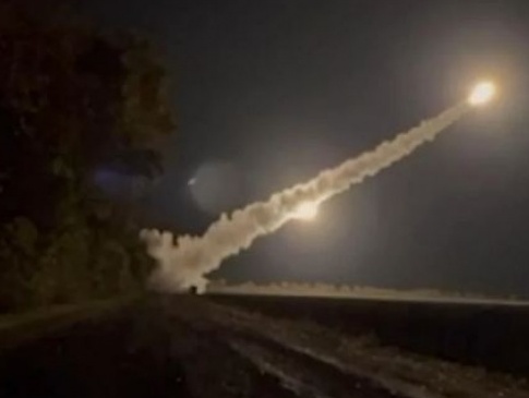 Генерал Залужний показав перші пуски ракет ATACMS в Україні. ВІДЕО