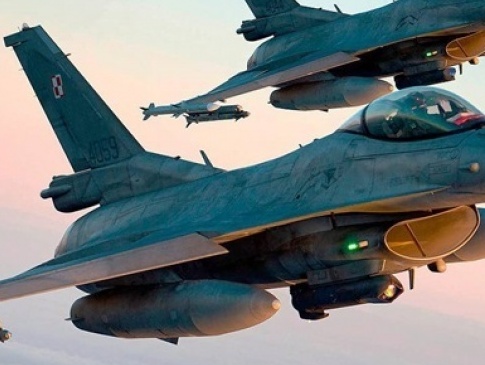 Україна може отримати F-16 вже взимку, - ексдиректор ЦРУ