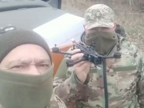 «Ці дрони будуть палити московську техніку»: волинські бійці отримали  50 FPV від Сергія Стерненка
