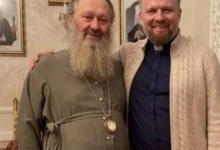 Священник з Волині Віктор Мартиненко пояснив, для чого зустрічався з Пашою «Мерседесом»
