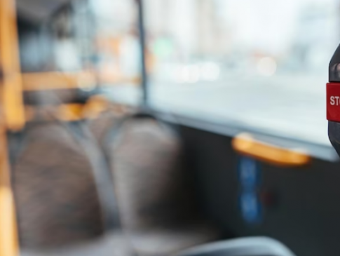 Хто у Луцьку зможе безкоштовно їздити громадським транспортом у 2024