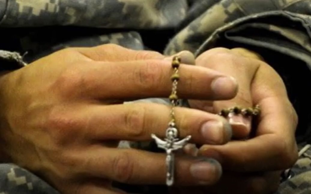 Як помолитися про захист військових: найсильніші молитви-обереги для воїнів