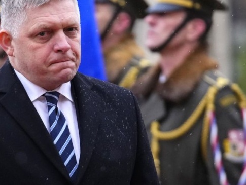 «Україна повинна відмовитися від території, щоб припинити війну», – скандальна заява прем'єра Словаччини