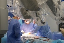 Мешканець Волині став першим в Україні пацієнтом, якому зробили операцію на серці за допомогою робота