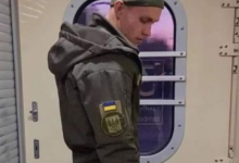 Український військовий змушений був їхати в тамбурі потяга: в чому причина