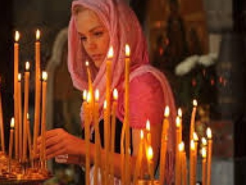 Чи правда, що погасла свічка в храмі віщує негаразди