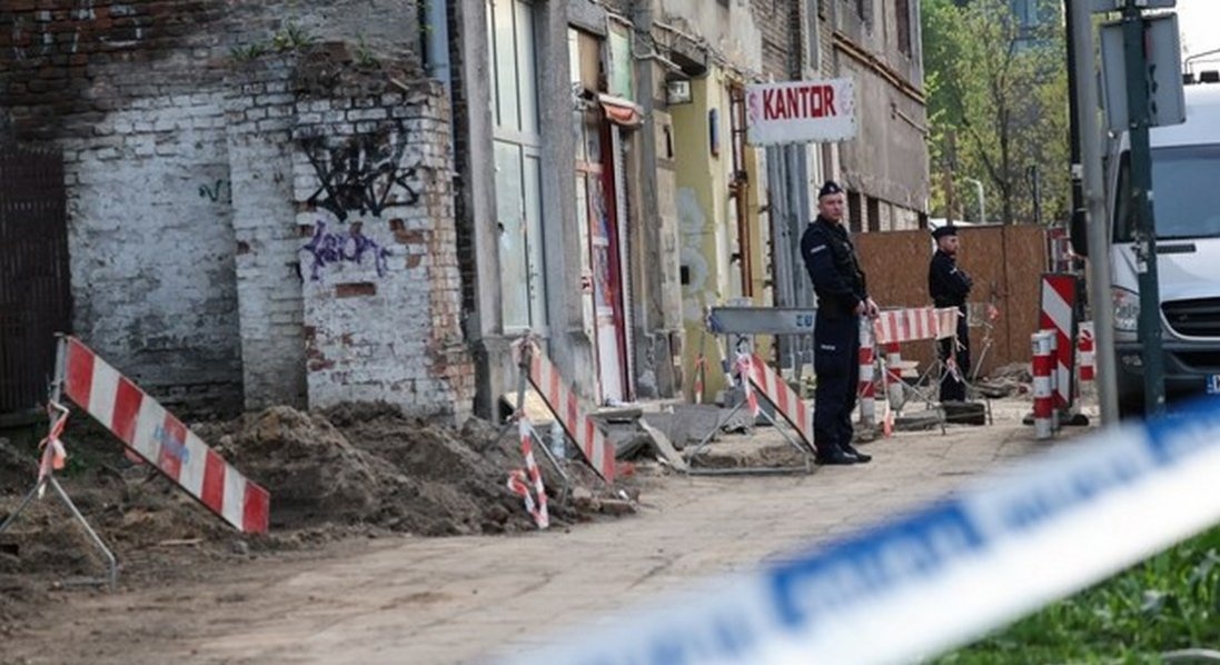 У Польщі в покинутій будівлі знайшли трупи: звинувачують українця